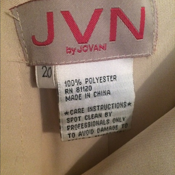 Beautiful black Jovani gown size 20 - Picture 4 of 8